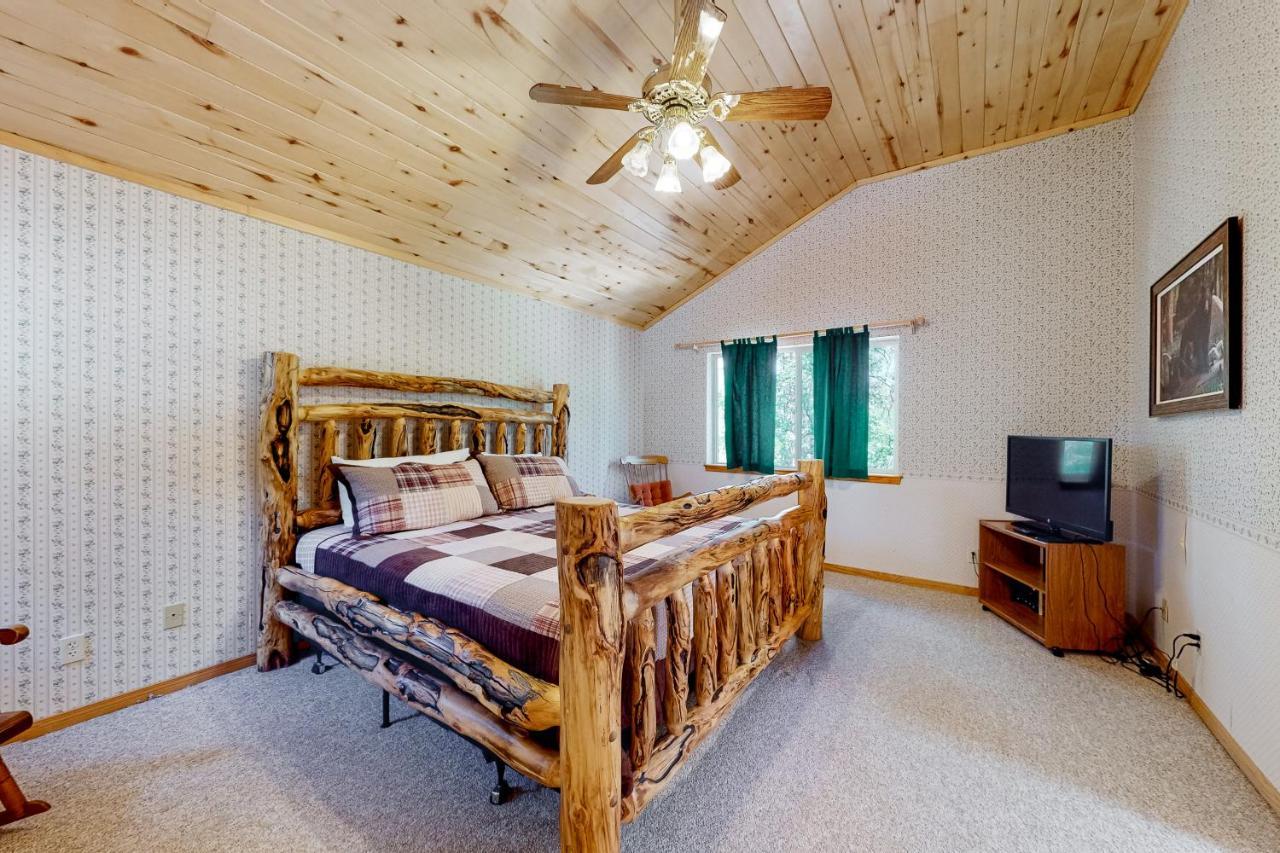 Вилла Whispering Pines Retreat Пайнтоп-Лейксайд Экстерьер фото